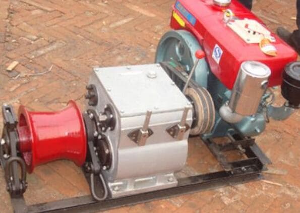 donkey engine_ cable winch